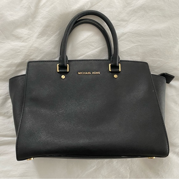 Michael Kors Selma Bag - Picture 2 of 4